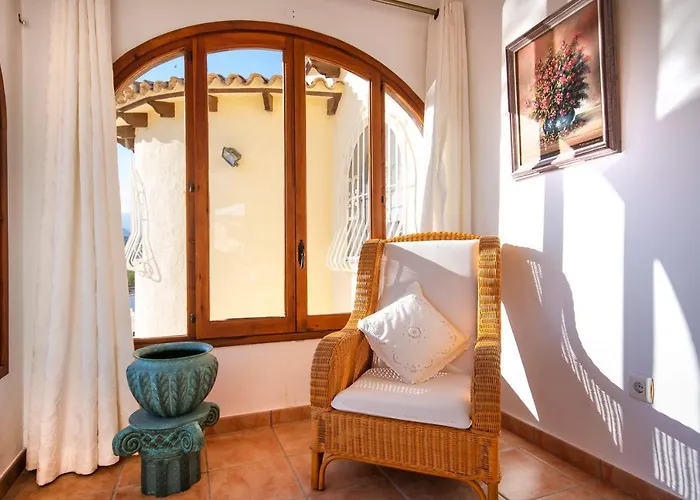 Heno 6 - Sea View - By Villamar * 卡尔佩